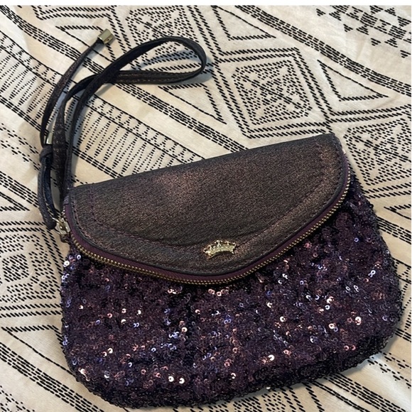 Juicy couture sequence, wristlet/clutch new without the tags - Picture 2 of 7